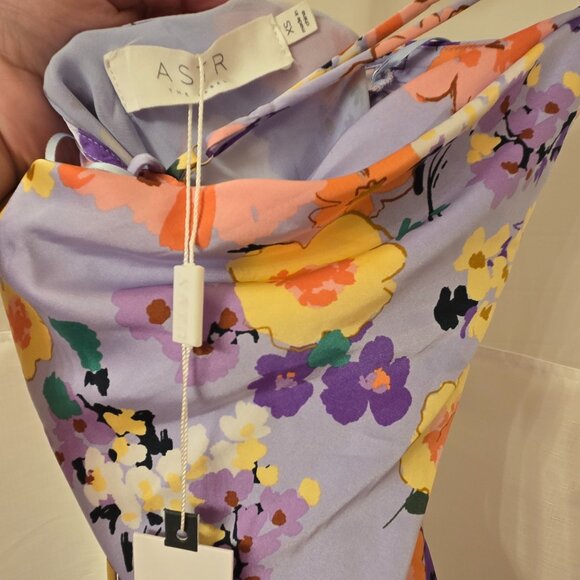 Gaia Floral Print Sleeveless Midi Dress (New with Tags) - Picture 3 of 4